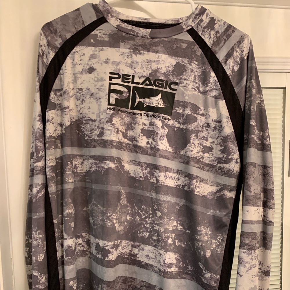Men’s long sleeve dry fit shirt